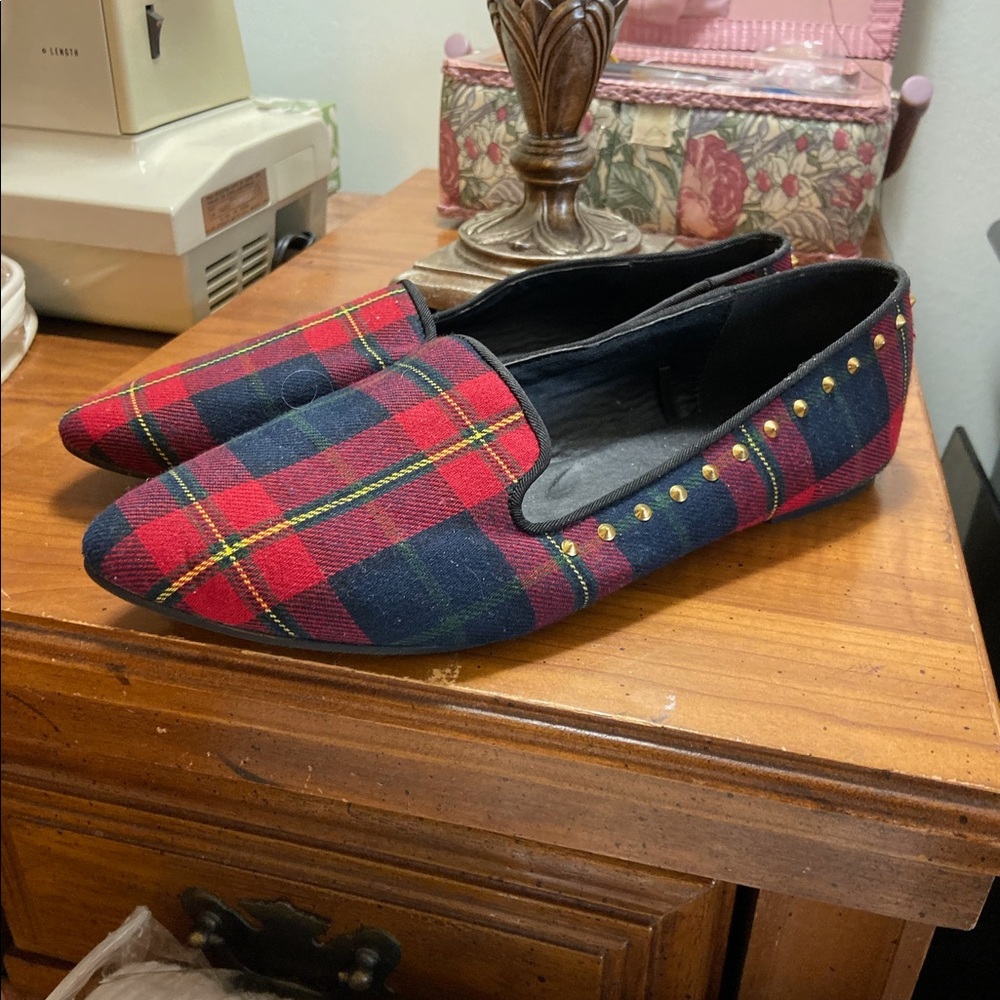 Cute trendy smoking shoes